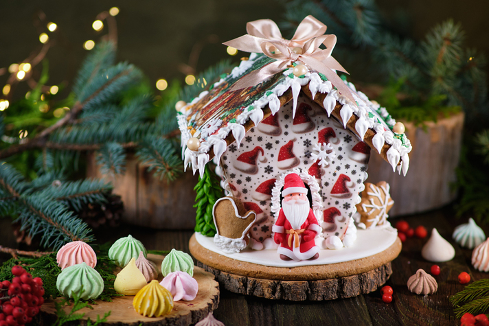 Пряничный дом Премиум Дед Мороз 1шт 1300гр 0