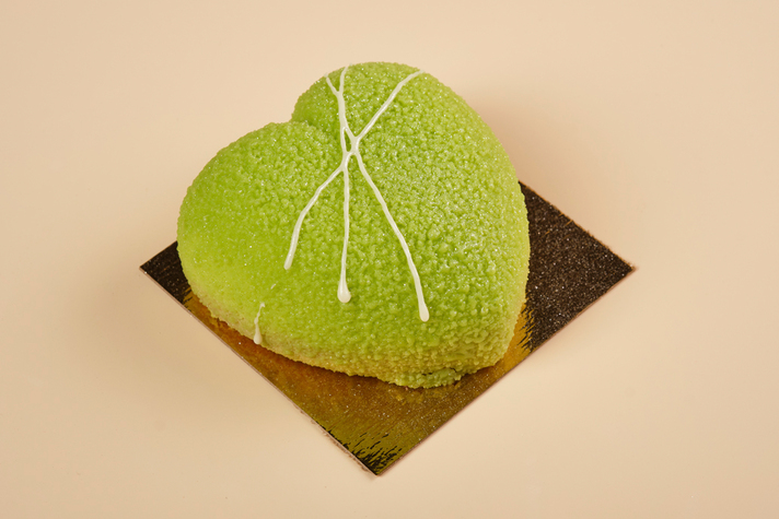 Пирожное Клубника со сливками 90гр 1