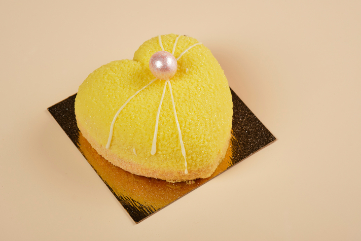 Пирожное Клубника со сливками 90гр 3