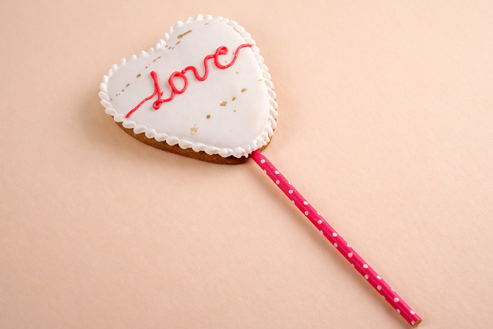 Пряник сердечко на палочке 50гр 3