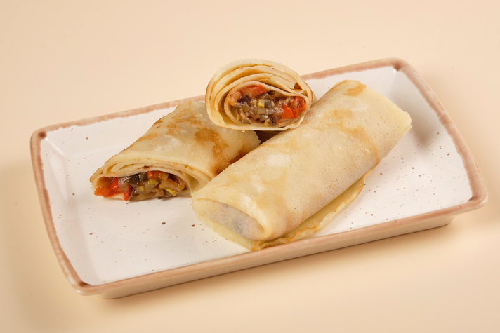 Блинчик постный с запечеными овощами в соусе барбекю 2шт/200гр 0