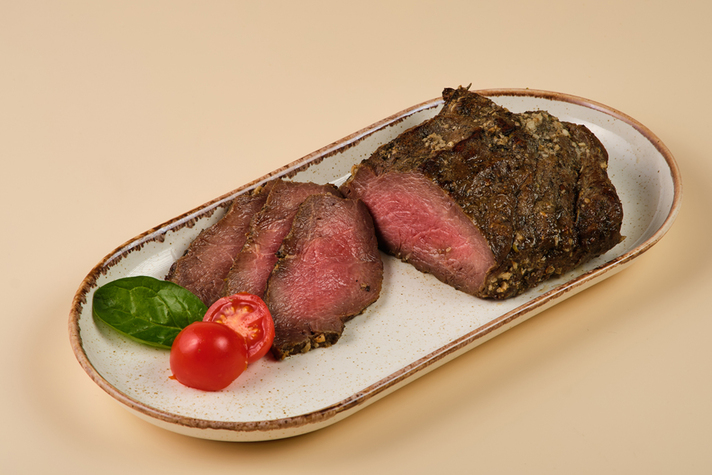 Ростбиф из фермерской телятины 300гр 0 - фудмаркет «Ватрушка» Ростбиф из фермерской телятины 300гр 0