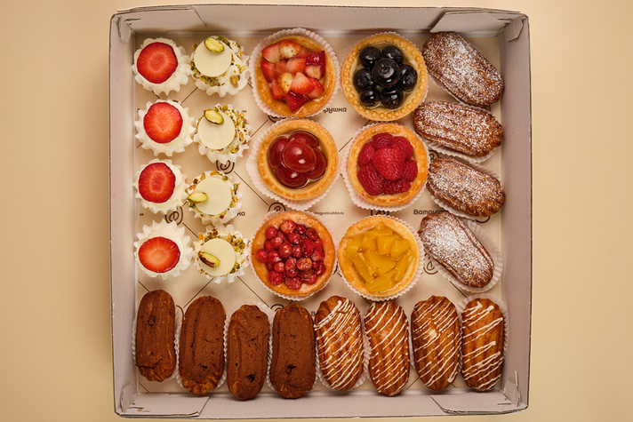 Гастробокс &quot;Сладкая жизнь&quot; 26шт/880гр 0