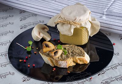 Паштет из куриной печени с грибами 250гр - фудмаркет «Ватрушка» Паштет из куриной печени с грибами 250гр