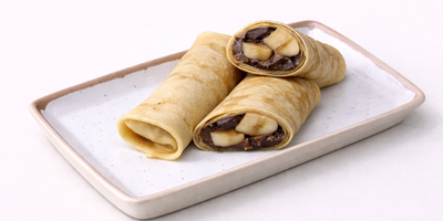 Блинчик с бананом, шоколадом и грецким орехом 2шт/200гр