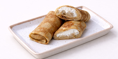 Блинчик с творогом и томленой грушей 2шт/200гр