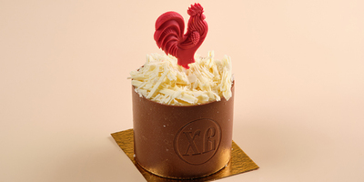 Пасха Творожно-ягодная в шоколадном корпусе 600гр - фудмаркет «Ватрушка» Пасха Творожно-ягодная в шоколадном корпусе 600гр