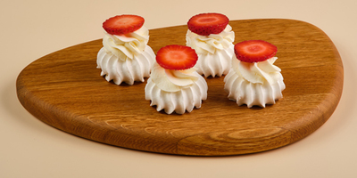 Пирожное Павлова-мини клубника 4шт/80гр - фудмаркет «Ватрушка» Пирожное Павлова-мини клубника 4шт/80гр