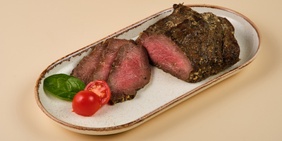 Ростбиф из фермерской телятины 300гр - фудмаркет «Ватрушка» Ростбиф из фермерской телятины 300гр